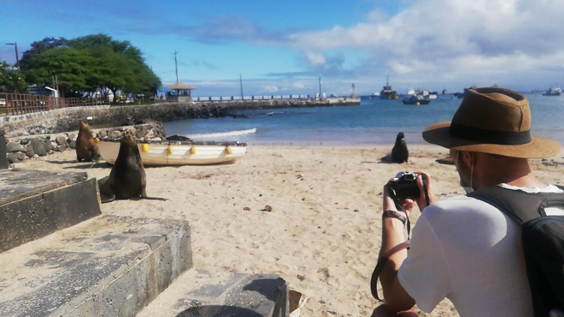 Casa Playa Los Marinos Puerto Baquerizo Moreno Eksteriør billede